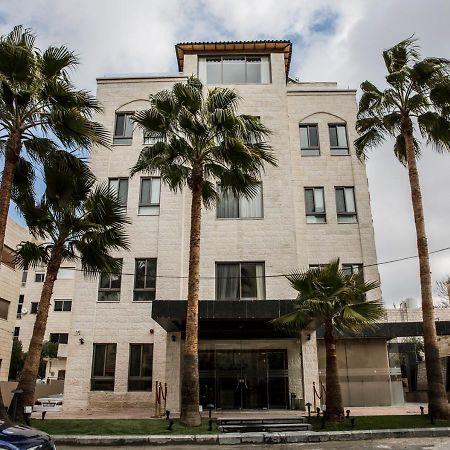 Naylover Hotel Suites Αμμάν Εξωτερικό φωτογραφία