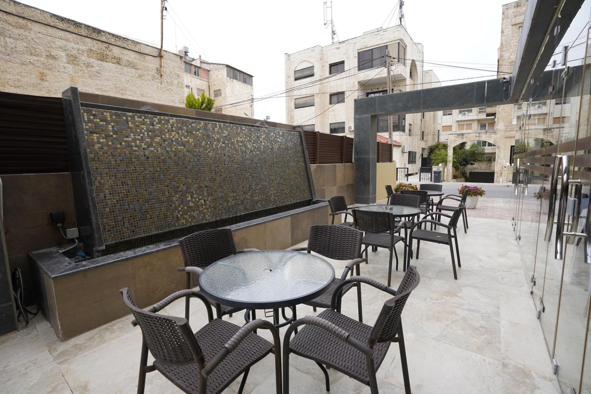Naylover Hotel Suites Αμμάν Εξωτερικό φωτογραφία
