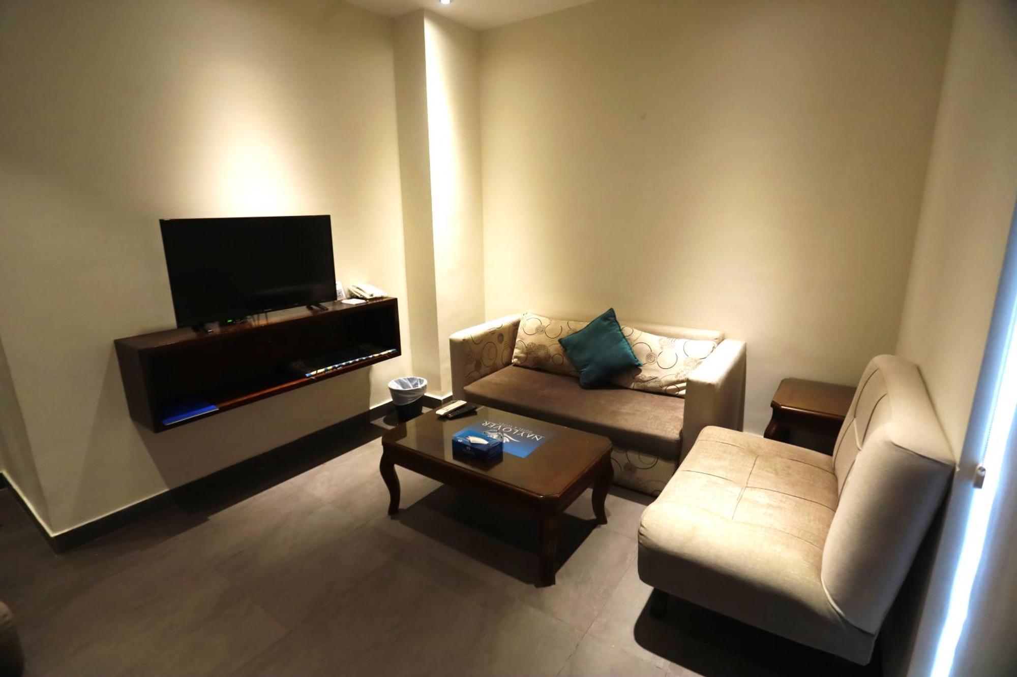 Naylover Hotel Suites Αμμάν Εξωτερικό φωτογραφία