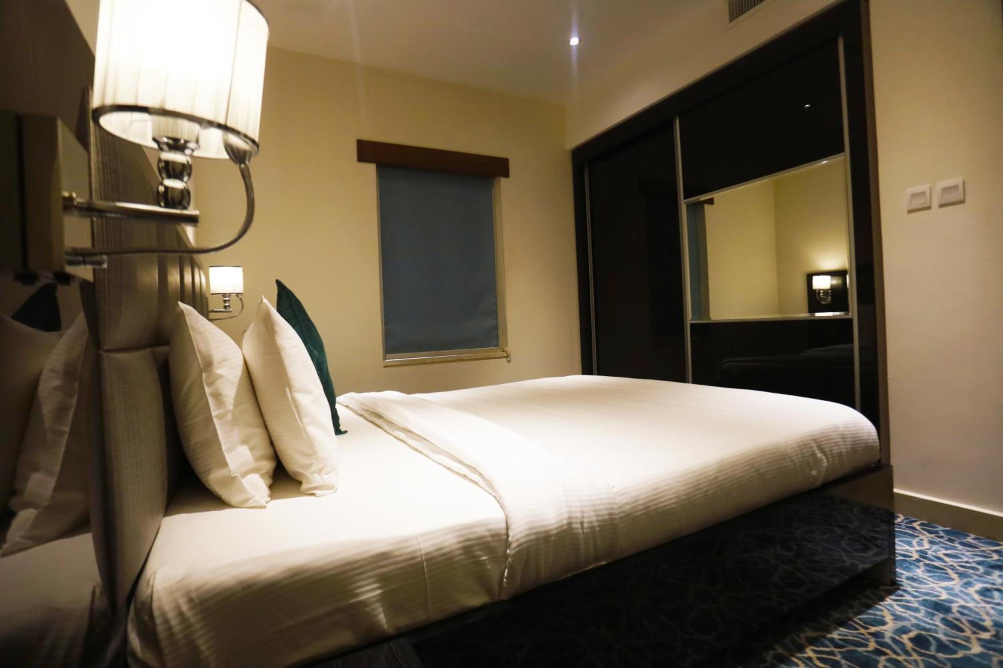 Naylover Hotel Suites Αμμάν Εξωτερικό φωτογραφία