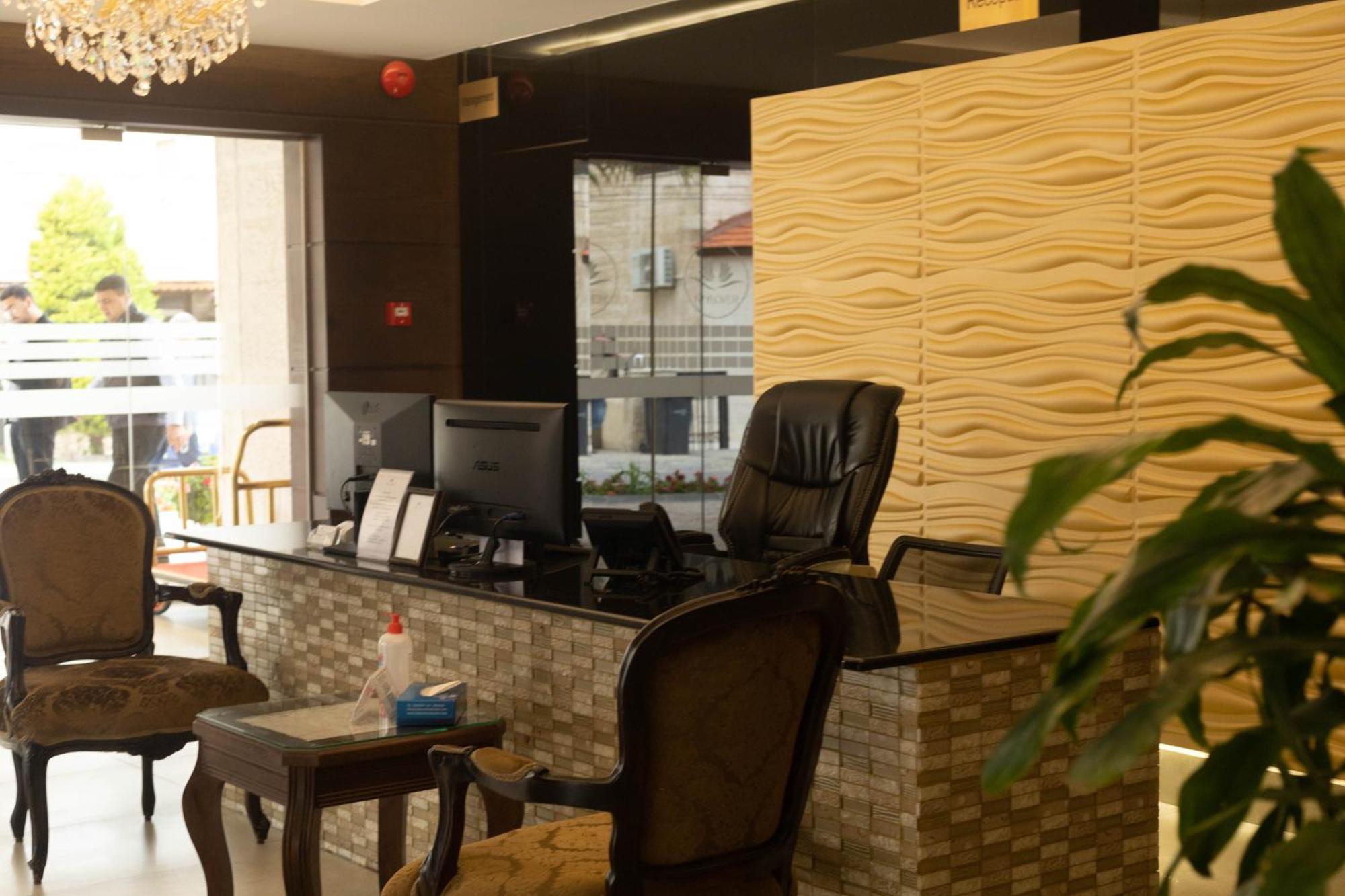 Naylover Hotel Suites Αμμάν Εξωτερικό φωτογραφία